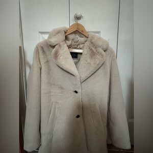 Abercrombie & Fitch Doublebreasted Faux Fur Coat